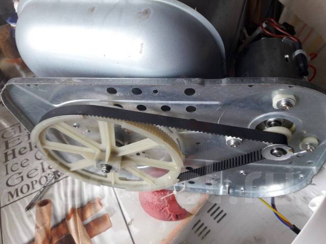 Хлебопечь Endever BRED Maker MB-51, б/у, в наличии. Цена: 2 000₽ во ...
