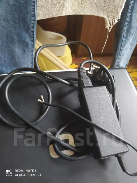 Compaq Presario. 15.4", ��� 3072 ��, WiFi: 1, Bluetooth: 1 ����