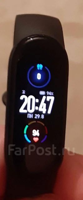 Xiaomi Mi Band 5 ����