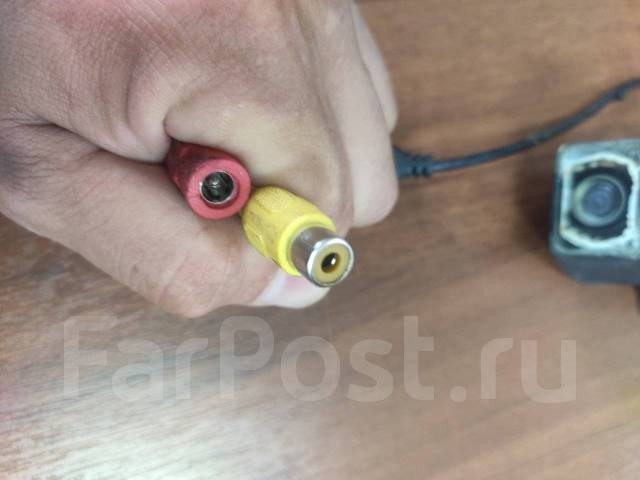 Камера заднего вида neoline разъем тюльпан RCA - Видео во Владивостоке