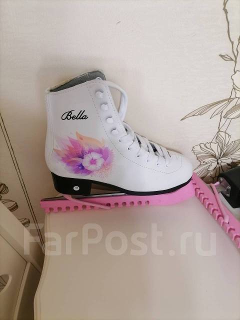 Продам коньки - Коньки во Владивостоке