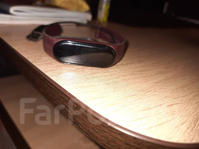 Xiaomi Mi Band 4 ����