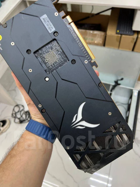 Radeon RX 5700 ����