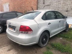 Volkswagen Polo ����
