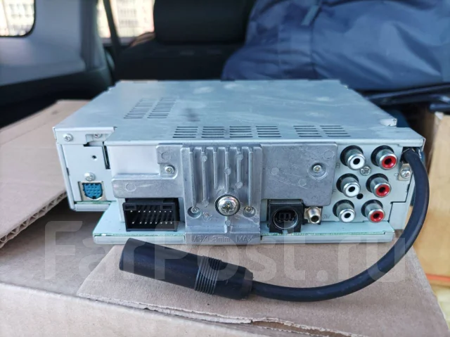 Alpine iDA-X001 ����