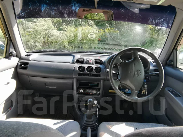 Nissan March. ��������, ��������, 1.0 (60��.�.), ������, 170 000����. �� ����