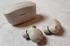 Sony WF-1000XM4 ����