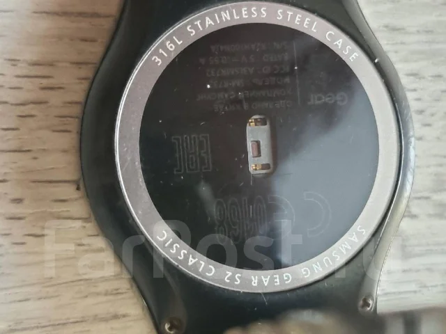 Samsung Gear S2. IP68 ����