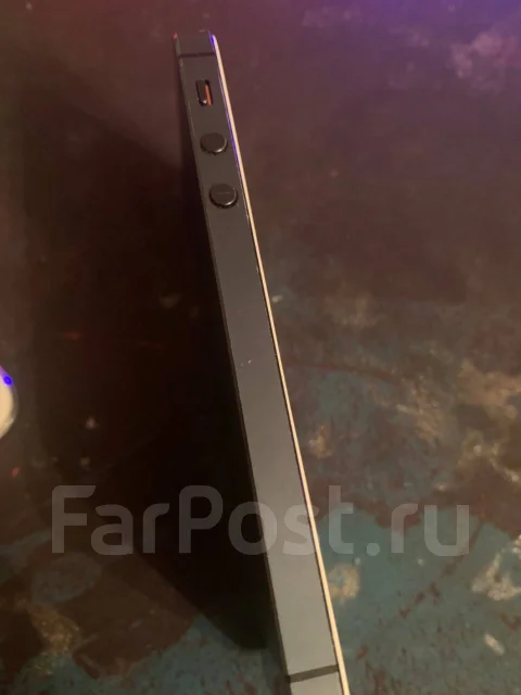 Apple iPhone 5. �/�, ������, 4G LTE ����