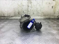������ EGR Volkswagen Bora 2001 39472379 038131501AT ����