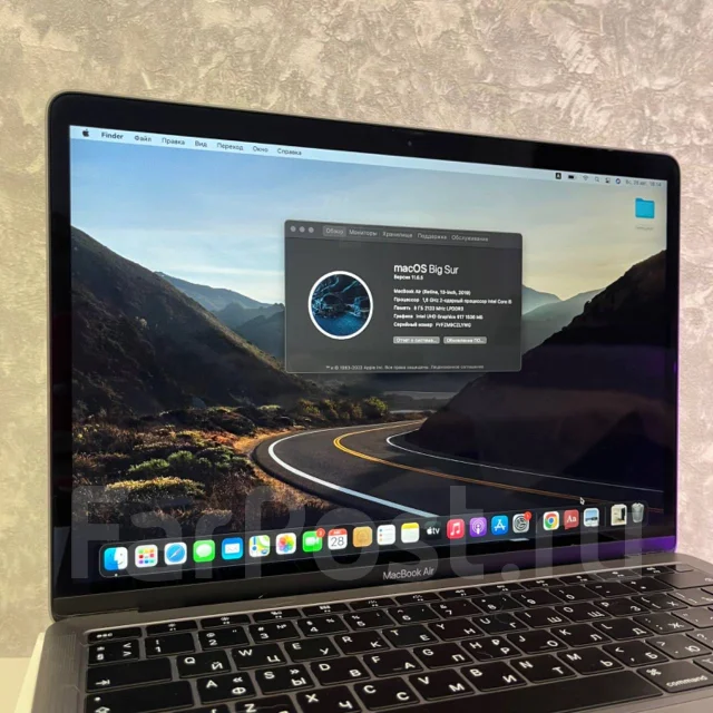 Apple MacBook. 13", WiFi: 1, Bluetooth: 1 ����