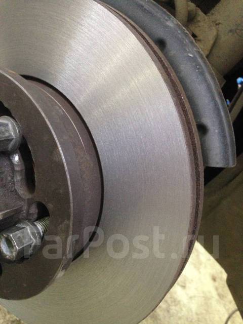 Проточка тормозных дисков, легковые автомобили во Владивостоке