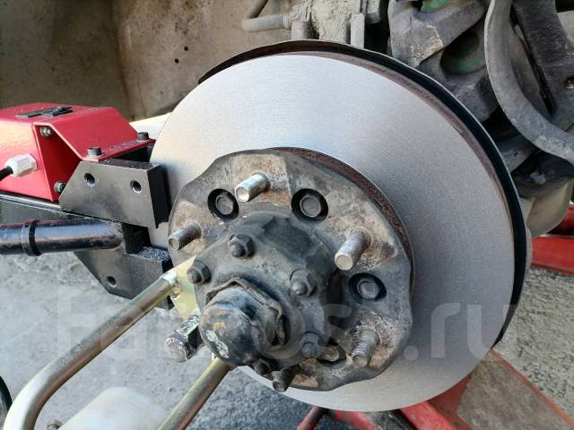 Проточка тормозных дисков, легковые автомобили во Владивостоке