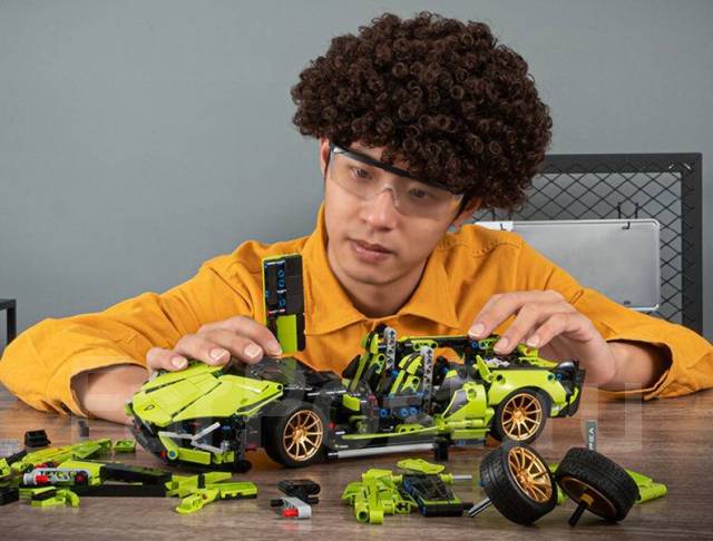 Конструктор из серии Technic суперкар Lamborghini Sian (реплика Лего ...