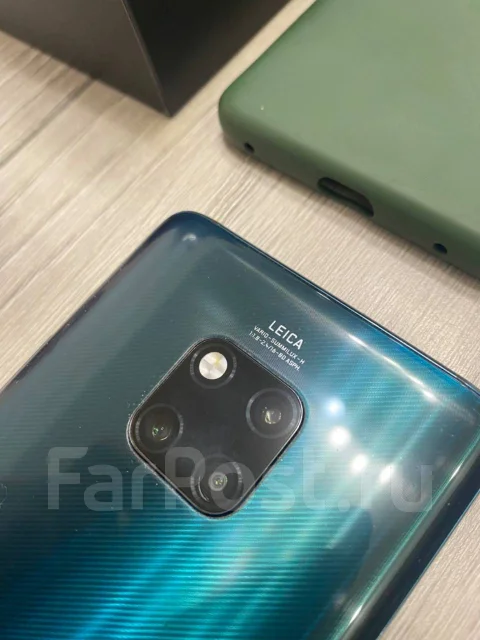 Huawei Mate 20 Pro. �/�, �������, 3G, 4G LTE, Dual-SIM, ����������, NFC ����