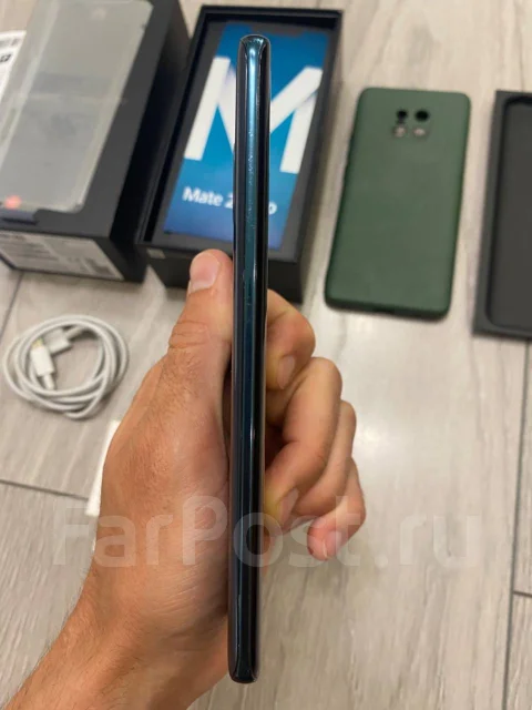 Huawei Mate 20 Pro. �/�, �������, 3G, 4G LTE, Dual-SIM, ����������, NFC ����
