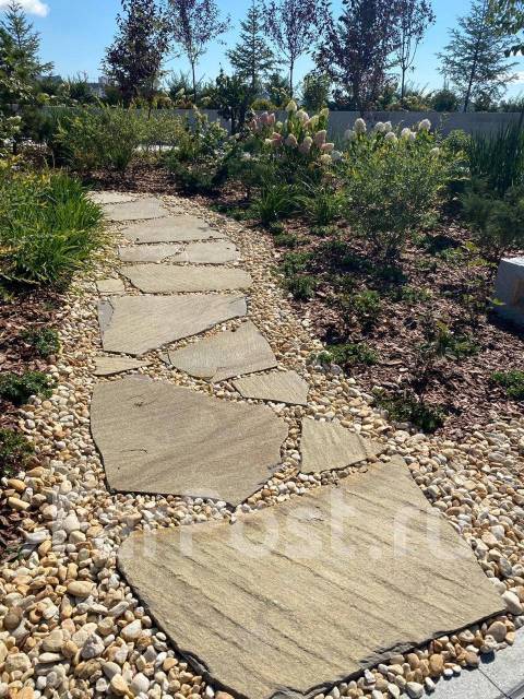 Плиты каменные пошаговые из толстого плитняка, ступени, садовые дорожки ...