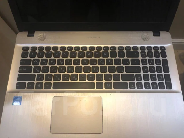 Asus VivoBook Max D541SA. 15.6", ��� 2048 ��, ���� 120���, WiFi: 1, Bluetooth: 1, ����������� �� 5��. ����
