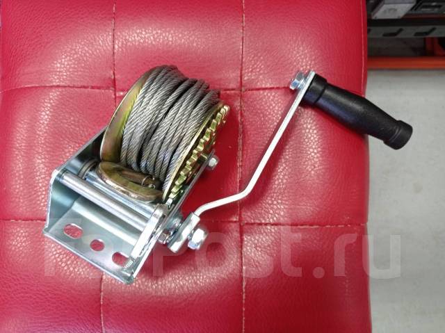 Лебёдка ручная 500кг - Запчасти и аксессуары в Хабаровске