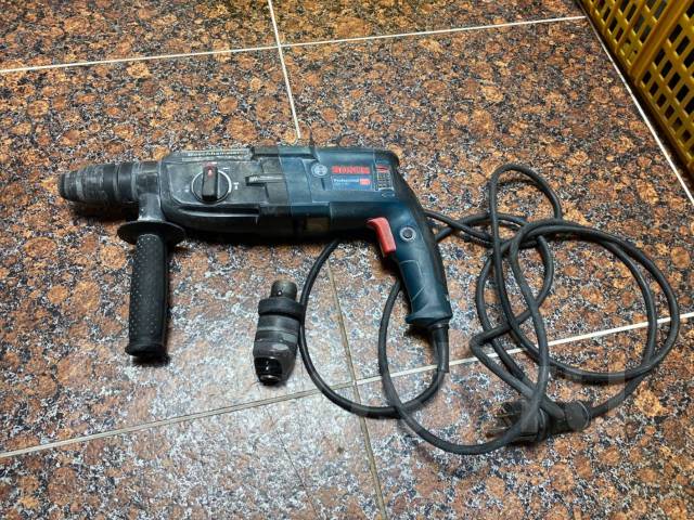 Перфоратор Bosch GBH 2-28 F Хорошее состояние БарахолкаДВ, б/у, в ...