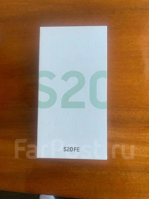 Samsung Galaxy S20 FE. �/� ����