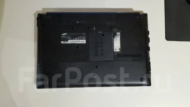 Samsung RF711. 17.3", 2����, ��� 8 ��, ���� 10 000���, WiFi: 1, Bluetooth: 1, ����������� �� 1��. ����