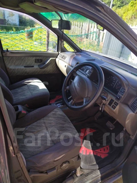 Nissan Prairie ����
