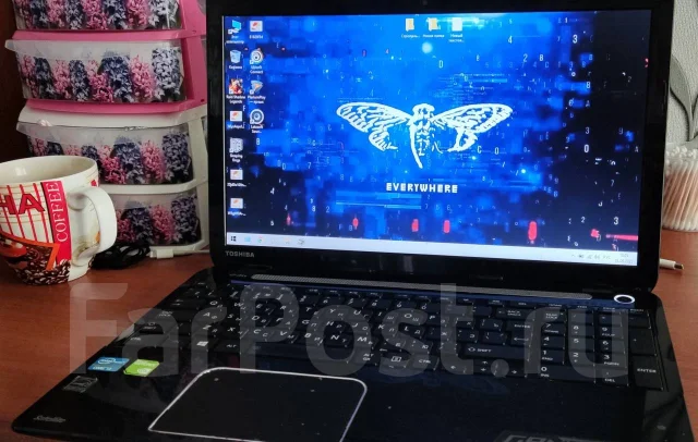 Toshiba. 15.4", 1,9����, ��� 8 ��, ���� 500���, WiFi: 1, Bluetooth: 1, ����������� �� 2��. ����