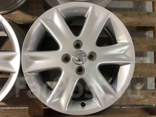 Литьё R16 Toyota Vitz RS 4*100 - Диски в Красноярске