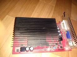 GeForce 9800 GT ����
