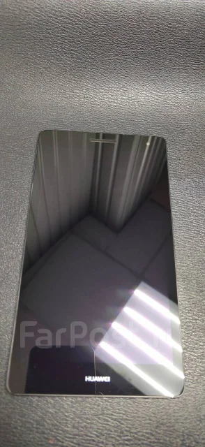 Huawei MediaPad T3. 7 ������ ����