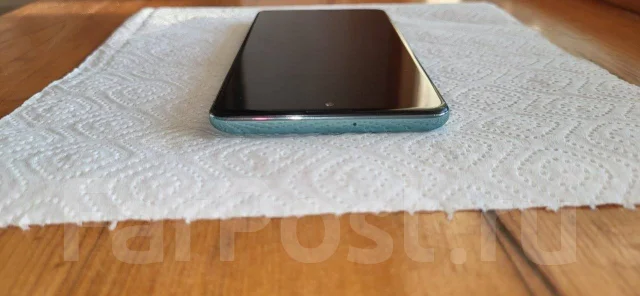 Samsung Galaxy A71. �/�, ���������, 4G LTE ����