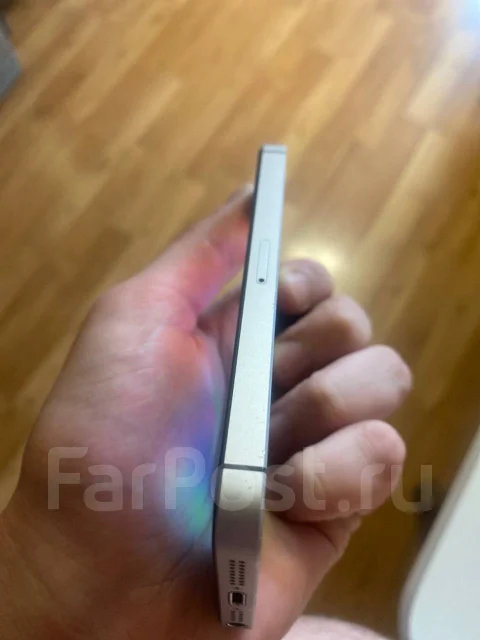 Apple iPhone SE. �/� ����
