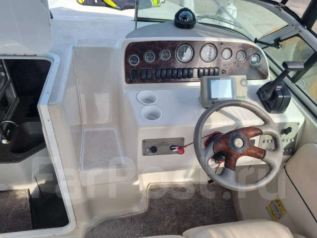 Crownline. 2001 ���, ����� 9��., ��������� ������������, 360��.�., ������ ����