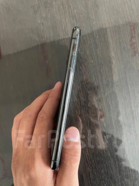 Apple iPhone X. �/�, ������, 3G, 4G LTE, NFC ����