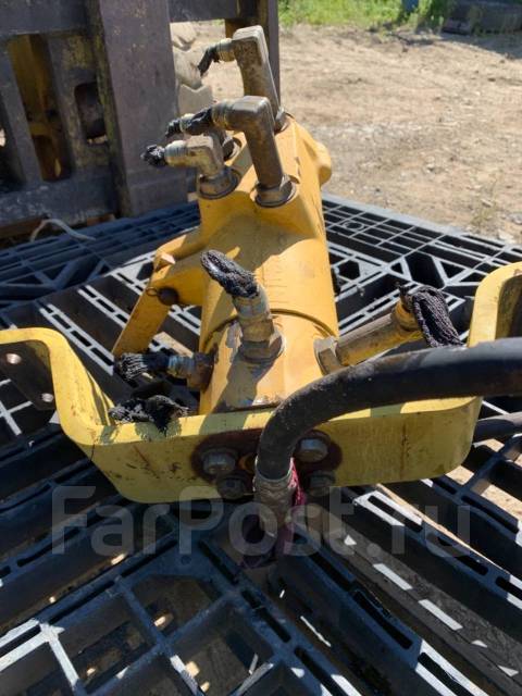 Поворотный распределитель гидравлики (коллектор) PC50UU2 купить во ...