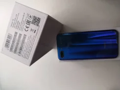 Honor 10. �/�, �����, 3G, 4G LTE, Dual-SIM, ����������, NFC ����