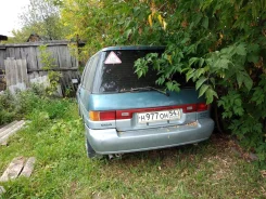Nissan Prairie. NM110011284, OTCUTCTBUET ����