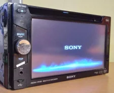 Sony XAV-E622 ����