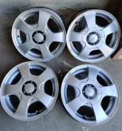 Akita. 5.0x13", 4x100, 4x114.3, ET35, �� 70,1���. ����