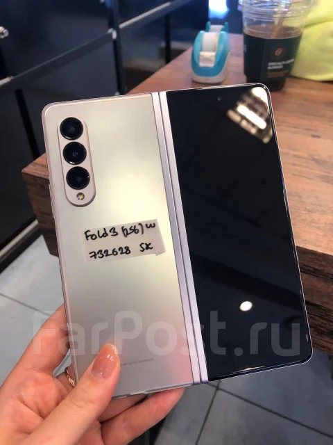 Samsung Galaxy Fold. �/�, �����, �����������, 3G, 4G LTE, 5G, ����������, NFC. ��� ����� �� ������������ ����