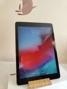 Apple iPad Air. 9.7 ������, ������ 32 �� ����
