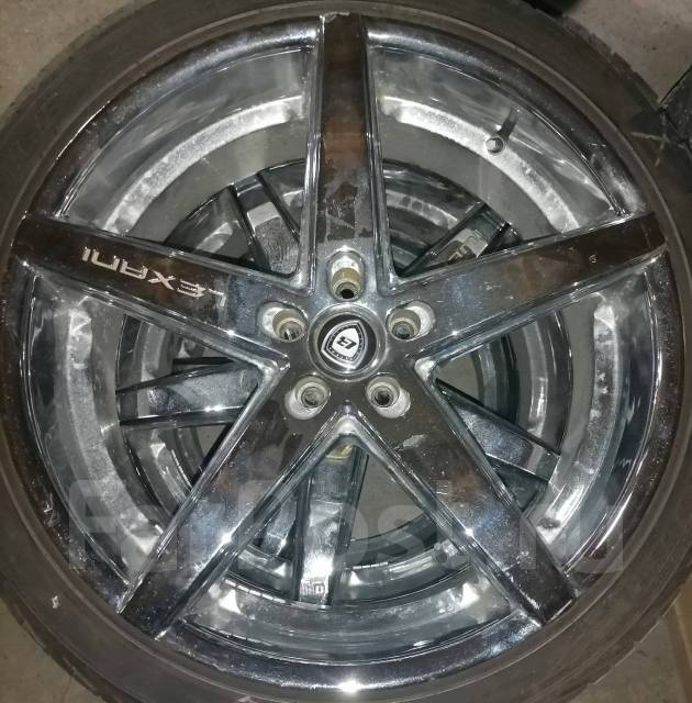 Lexani. 9.0x22", 5x114.3, ET15,  74,1. 