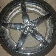 Lexani. 9.0x22", 5x114.3, ET15,  74,1. 