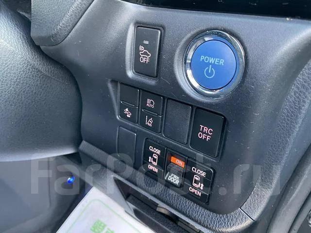 Toyota Voxy. ��������, ��������, 1.8 (99��.�.), ������, 21����. ��, �/�. ��� ����� �� ������������ ����