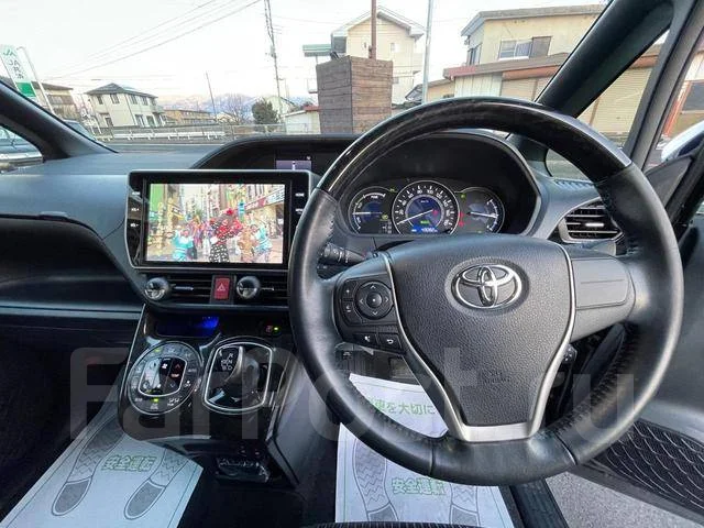 Toyota Voxy. ��������, ��������, 1.8 (99��.�.), ������, 21����. ��, �/�. ��� ����� �� ������������ ����