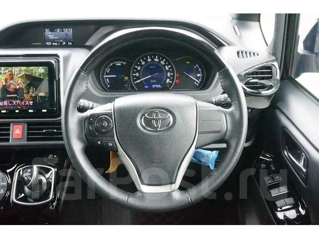 Toyota Noah. ��������, ��������, 1.8 (99��.�.), ������, 25����. ��, �/�. ��� ����� �� ������������ ����