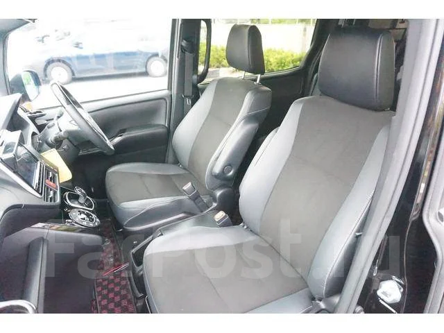 Toyota Noah. ��������, ��������, 1.8 (99��.�.), ������, 25����. ��, �/�. ��� ����� �� ������������ ����