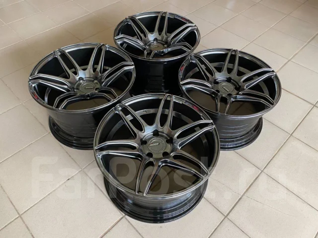 Cosmic MRII. 9.5/10.5x18", 5x114.3, ET22/28, �� 73,1���. ����