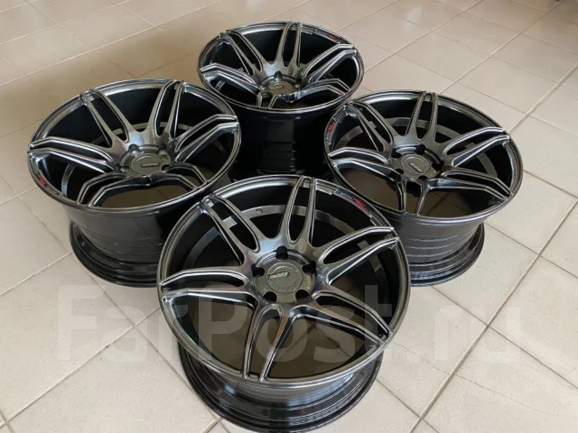 Cosmic MRII. 9.5/10.5x18", 5x114.3, ET22/28, �� 73,1���. ����